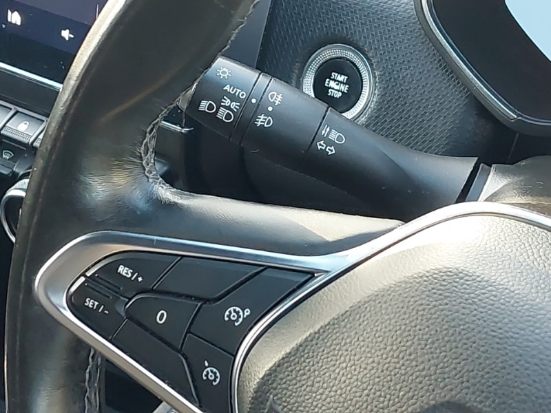 Used Renault Clio 2020 for sale - 77838050: Photo 16