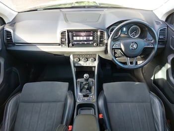 Used Skoda Karoq 2018 for sale - 76160655: Photo 2