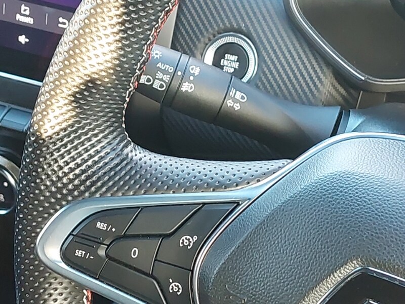 Used Renault Clio 2023 for sale - 76651655: Photo 16