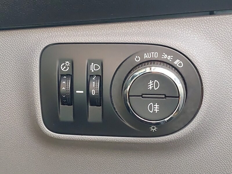 Used Vauxhall Corsa 2015 for sale - 76643954: Photo 18