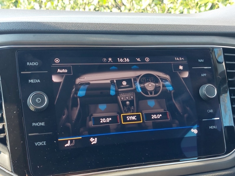 Used Volkswagen T-Roc 2021 for sale - 77568857: Photo 15