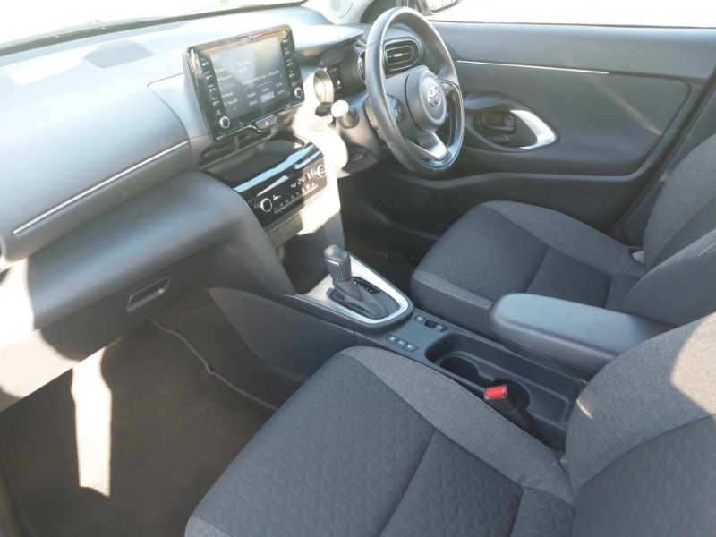 Used Toyota Yaris Cross 2023 for sale - 77722011: Photo 5