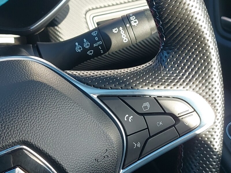 Used Renault Clio 2023 for sale - 76795646: Photo 14