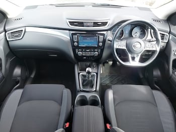 Used Nissan Qashqai 2017 for sale - 78151097: Photo