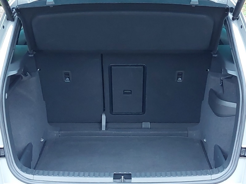 Used Skoda Karoq 2024 for sale - 76339148: Photo 8