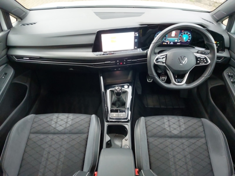 Used Volkswagen Golf 2024 for sale - 77889516: Photo 2