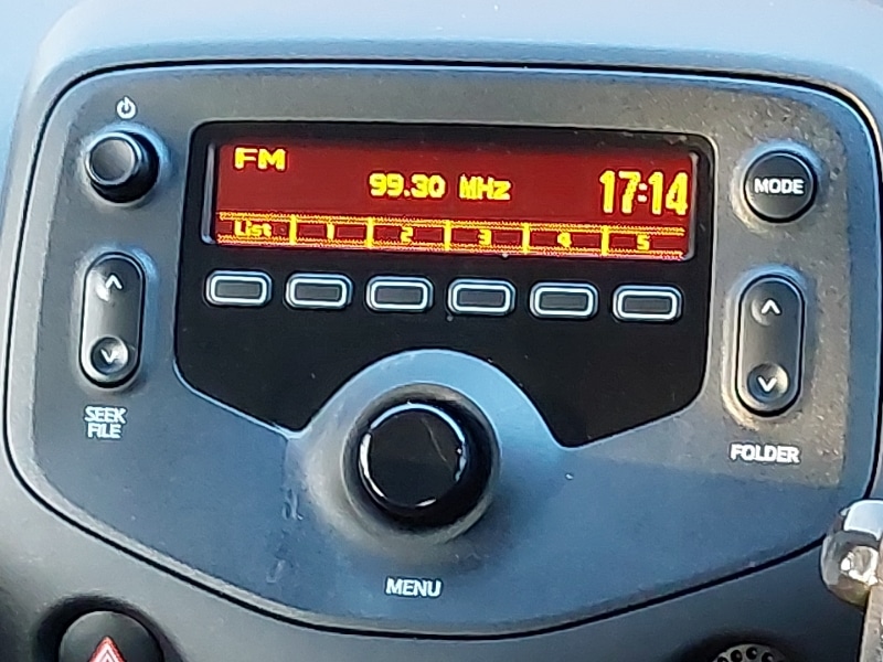 Used Toyota AYGO 2016 for sale - 76348601: Photo 10