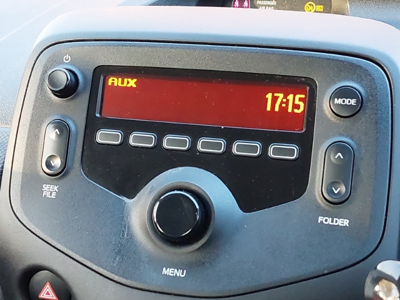 Used Toyota AYGO 2016 for sale - 76348601: Photo 14