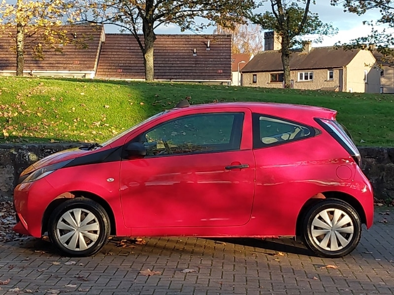 Used Toyota AYGO 2016 for sale - 76348601: Photo 4