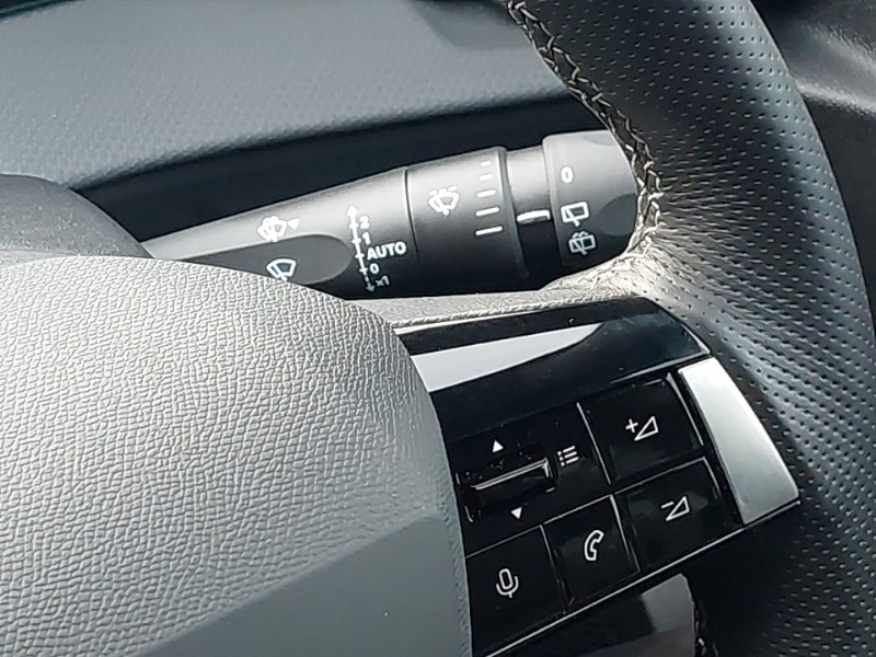 Used Vauxhall Astra 2024 for sale - 77066018: Photo 18