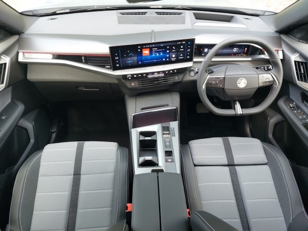 Used Vauxhall Grandland 2025 for sale - 75591863: Photo 2