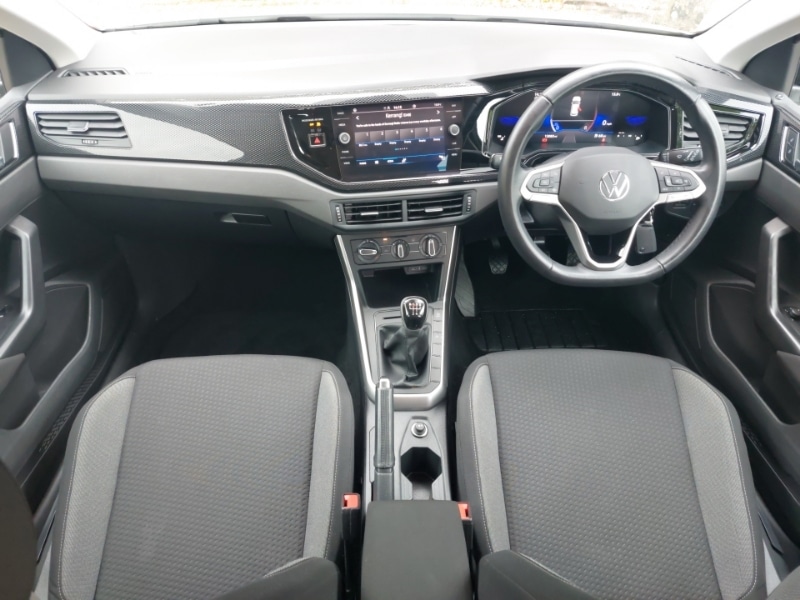 Used Volkswagen Polo 2023 for sale - 76238367: Photo 2