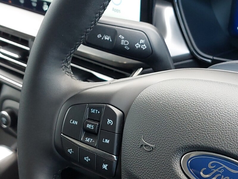 Used Ford Focus 2023 for sale - 76414697: Photo 16