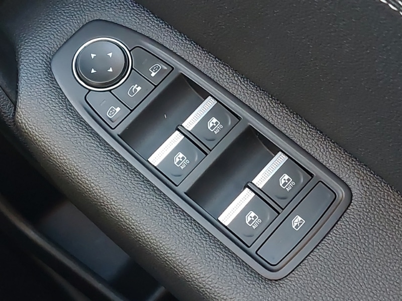 Used Renault Captur 2023 for sale - 77337945: Photo 16