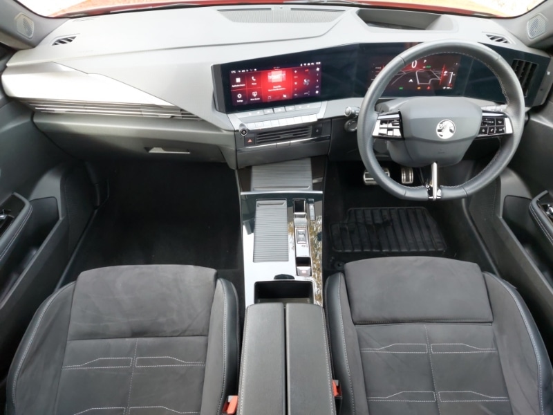 Used Vauxhall Astra 2024 for sale - 76226053: Photo 2