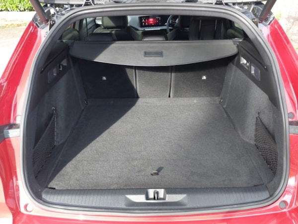 Used Vauxhall Astra 2024 for sale - 76226053: Photo 8