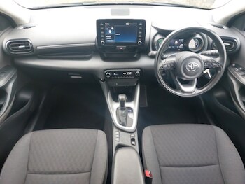 Used Toyota Yaris 2023 for sale - 78141241: Photo