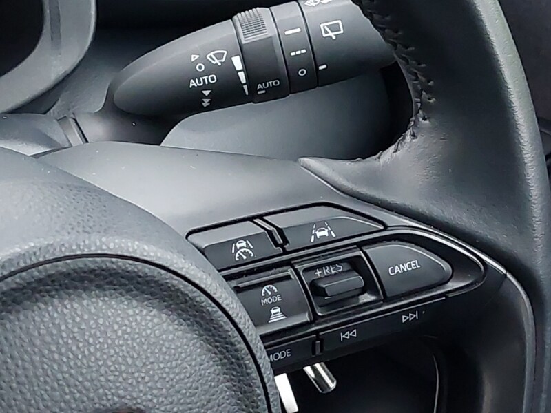 Used Mazda Mazda2 HYBRID 2024 for sale - 76736835: Photo 17