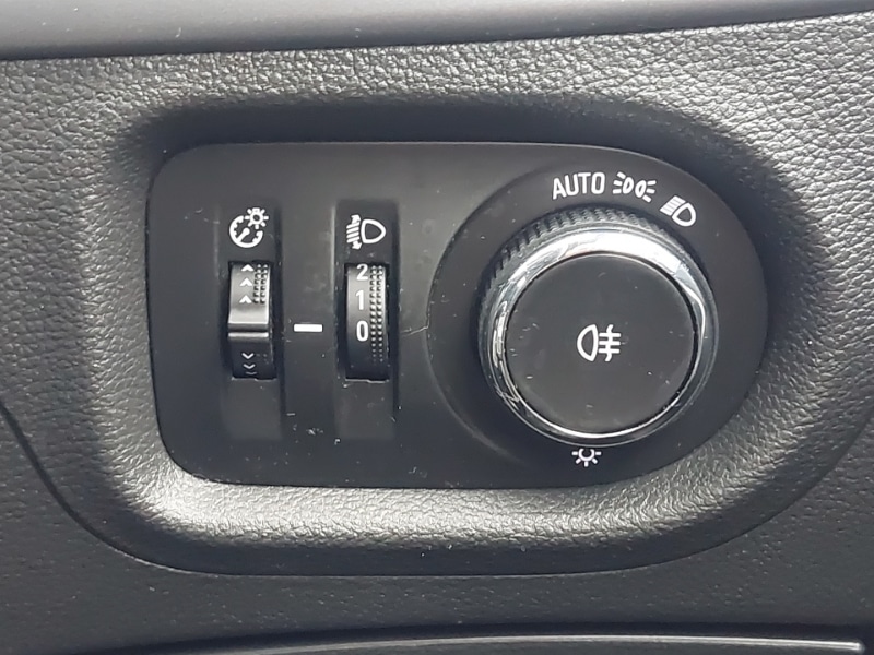 Used Vauxhall Astra 2017 for sale - 76484024: Photo 13