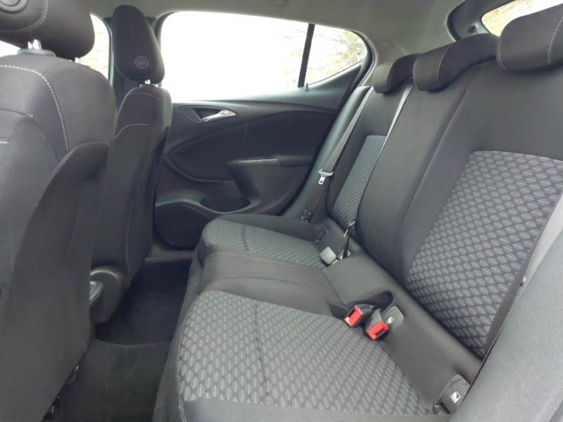 Used Vauxhall Astra 2017 for sale - 76484024: Photo 6