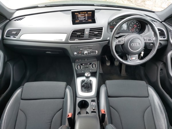 Used Audi Q3 2016 for sale - 75612628: Photo 2