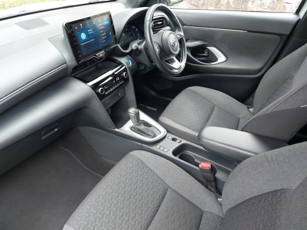 Used Toyota Yaris Cross 2022 for sale - 75780413: Photo 5