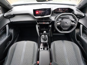 Used Peugeot 2008 2024 for sale - 77311562: Photo