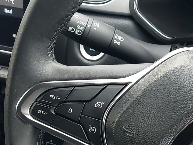 Used Renault Captur 2022 for sale - 77624008: Photo 18