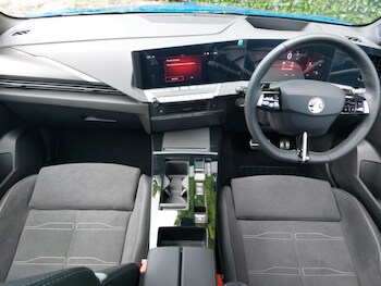 Used Vauxhall Astra 2025 for sale - 75400167: Photo