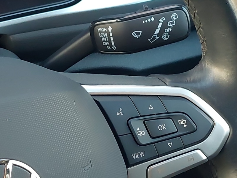 Used Volkswagen T-Roc 2023 for sale - 77189983: Photo 17