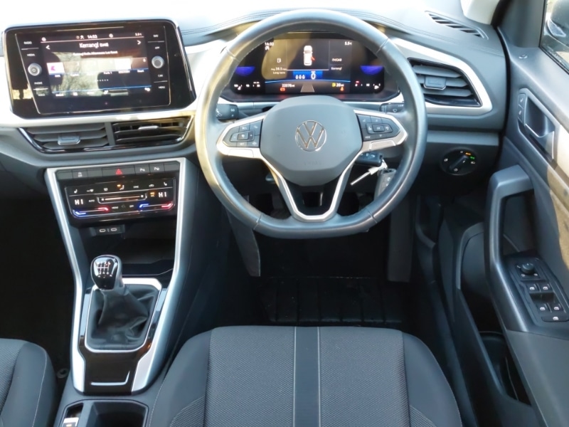 Used Volkswagen T-Roc 2023 for sale - 77189983: Photo 7