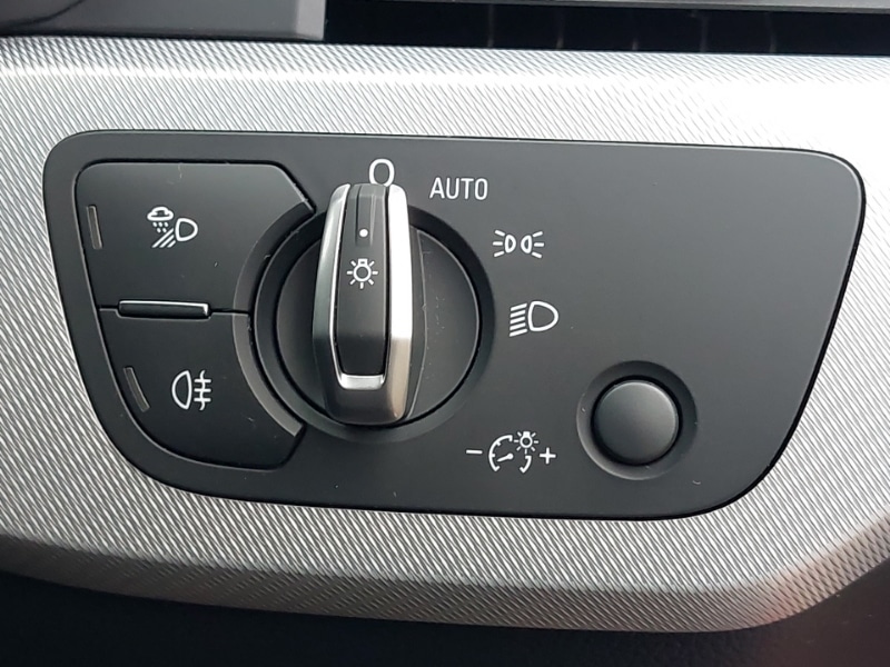 Used Audi A4 2018 for sale - 76567184: Photo 13