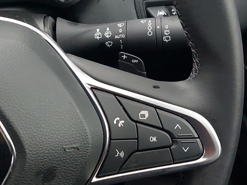 Used Renault Captur 2020 for sale - 77343261: Photo 16