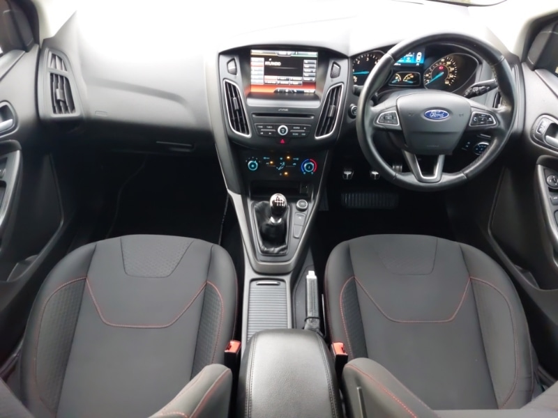 Used Ford Focus 2016 for sale - 77874521: Photo 2