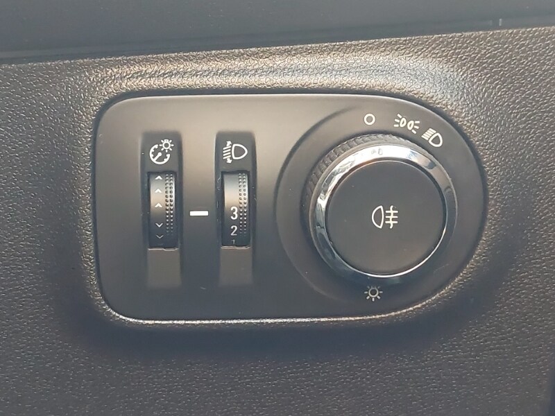 Used Vauxhall ADAM 2015 for sale - 77964485: Photo 15