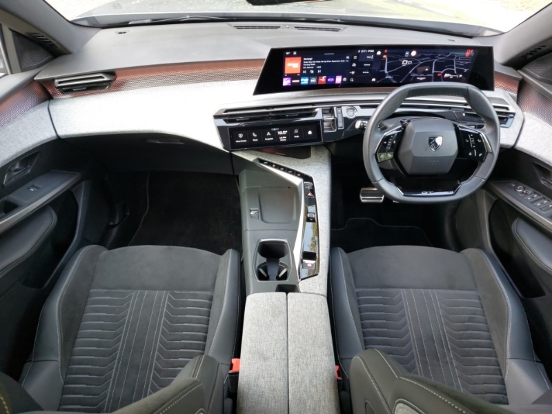 Used Peugeot 3008 2024 for sale - 76052816: Photo 2