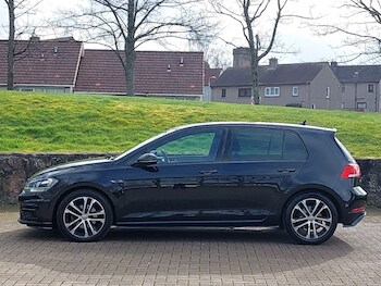 Used Volkswagen Golf 2019 for sale - 78355182: Photo