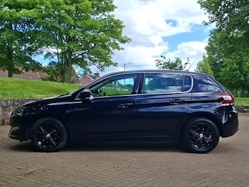 Used Peugeot 308 2017 for sale - 78821496: Photo