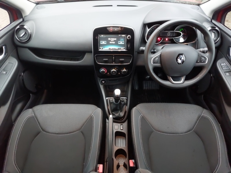 Used Renault Clio 2018 for sale - 77410278: Photo 2