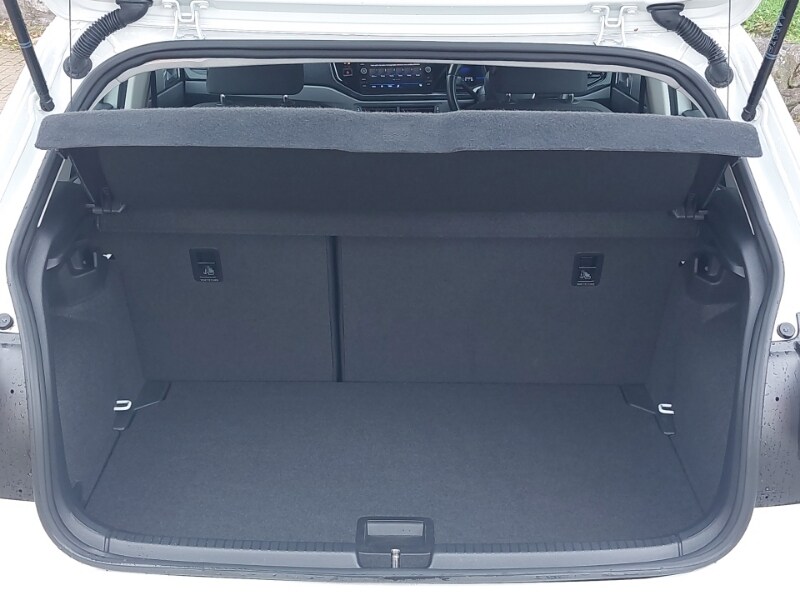 Used Volkswagen Polo 2023 for sale - 77823143: Photo 8