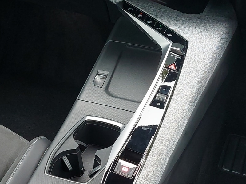 Used Peugeot 3008 2024 for sale - 76053141: Photo 11