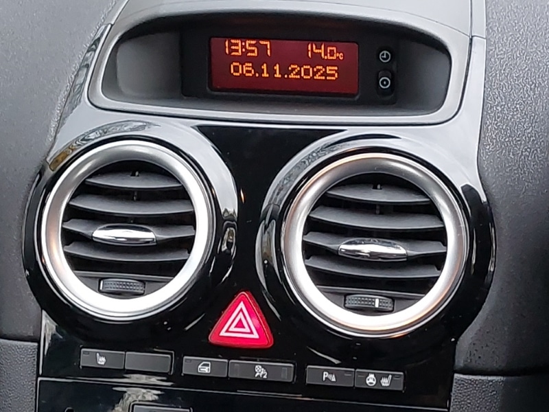 Used Vauxhall Corsa 2013 for sale - 76498384: Photo 10