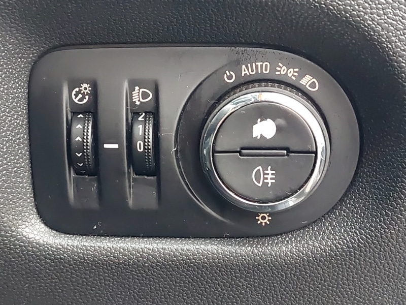 Used Vauxhall Corsa 2013 for sale - 76498384: Photo 14