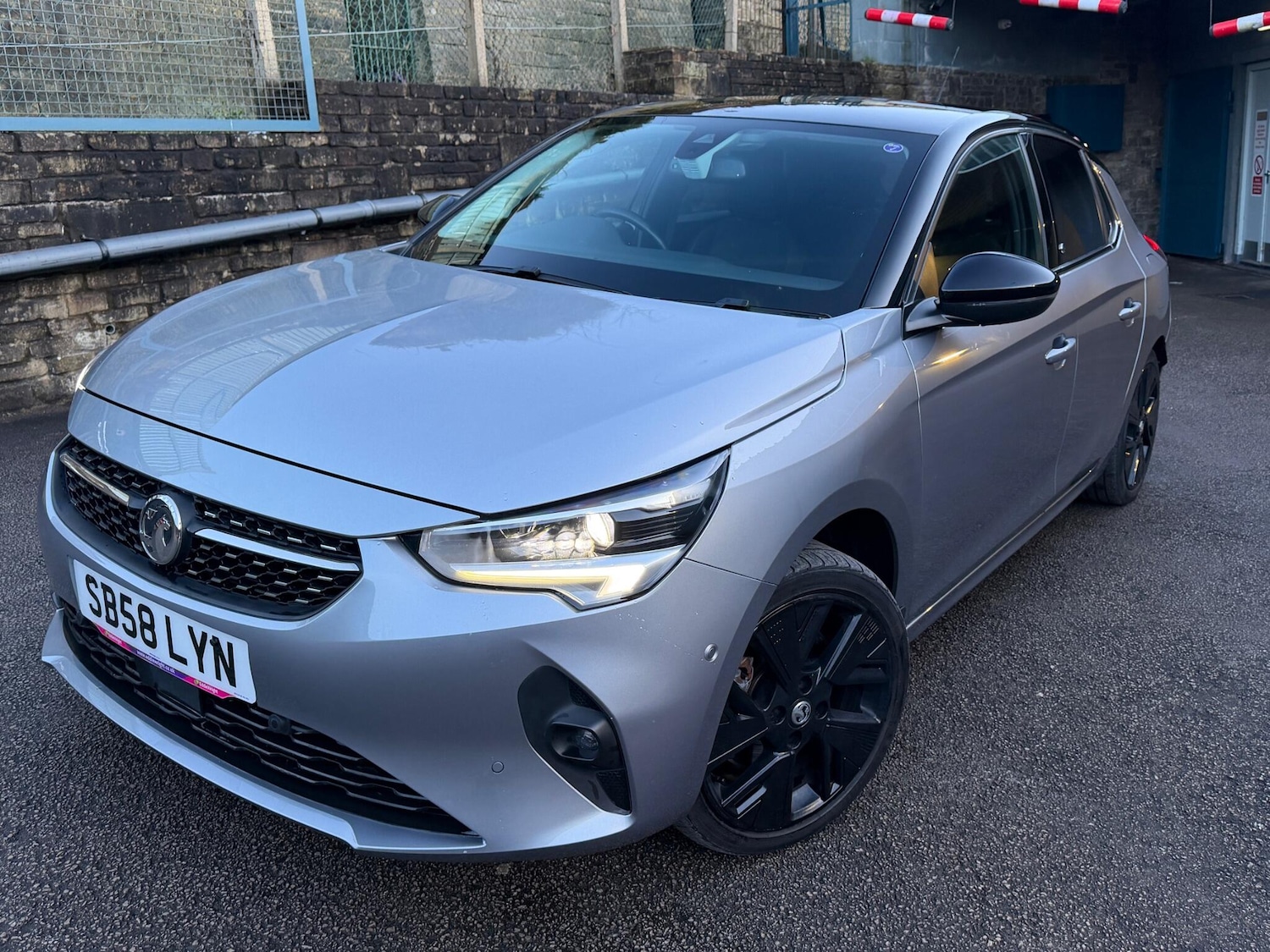 Used Vauxhall Corsa 2021 for sale - 77229383: Photo 2