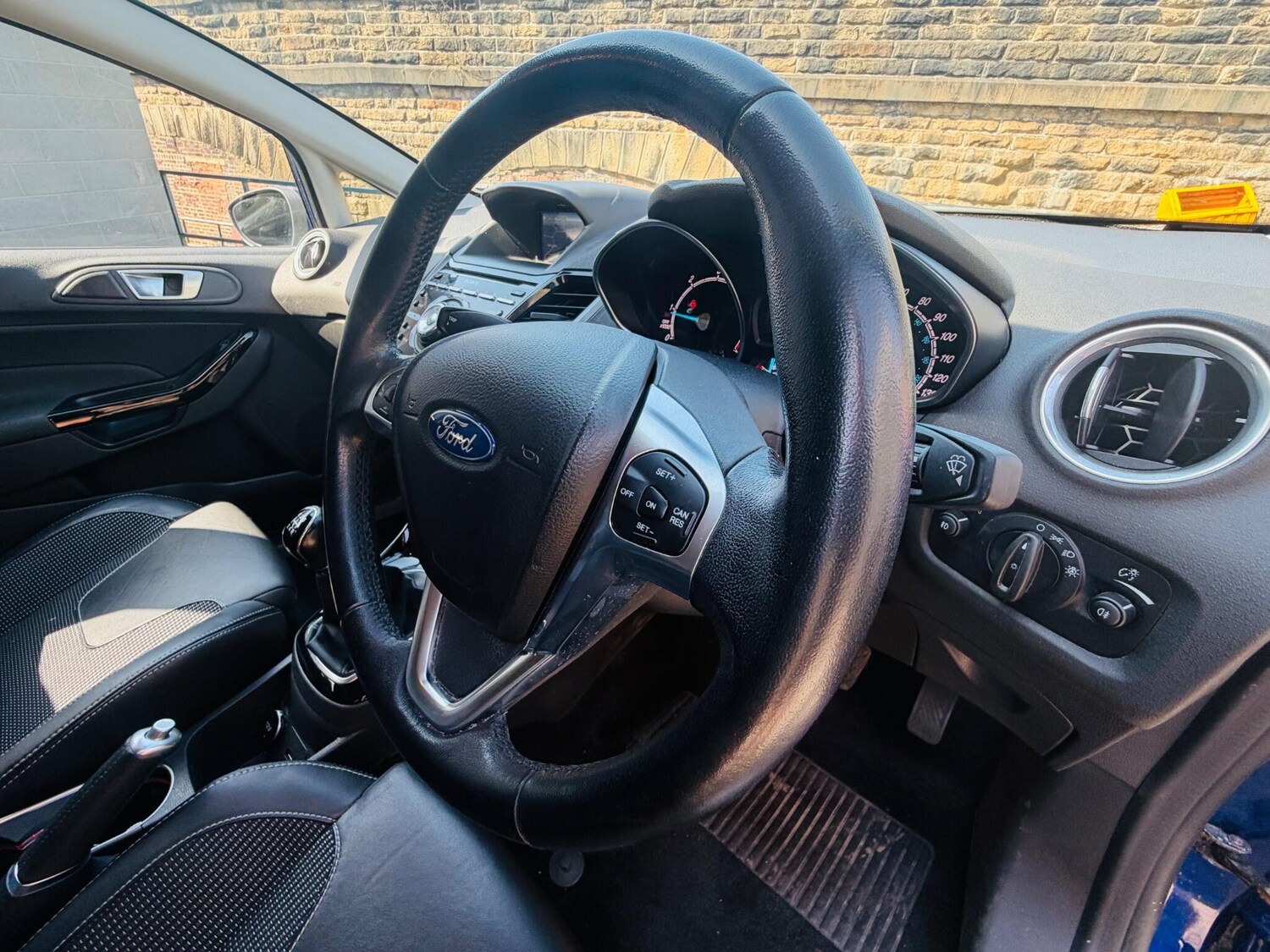 Used Ford Fiesta 2017 for sale - 78171185: Photo 36