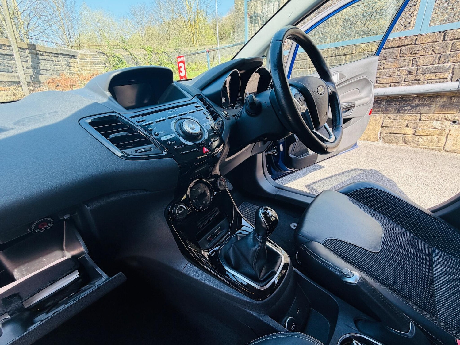 Used Ford Fiesta 2017 for sale - 78171185: Photo 41