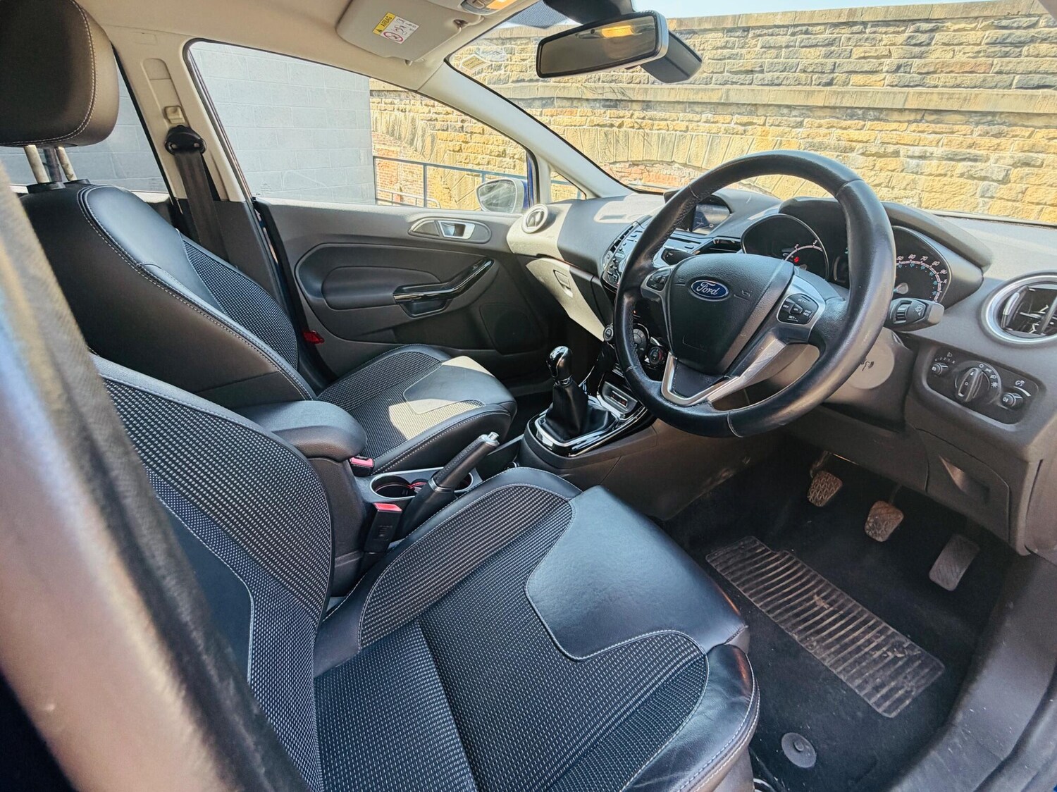 Used Ford Fiesta 2017 for sale - 78171185: Photo 43