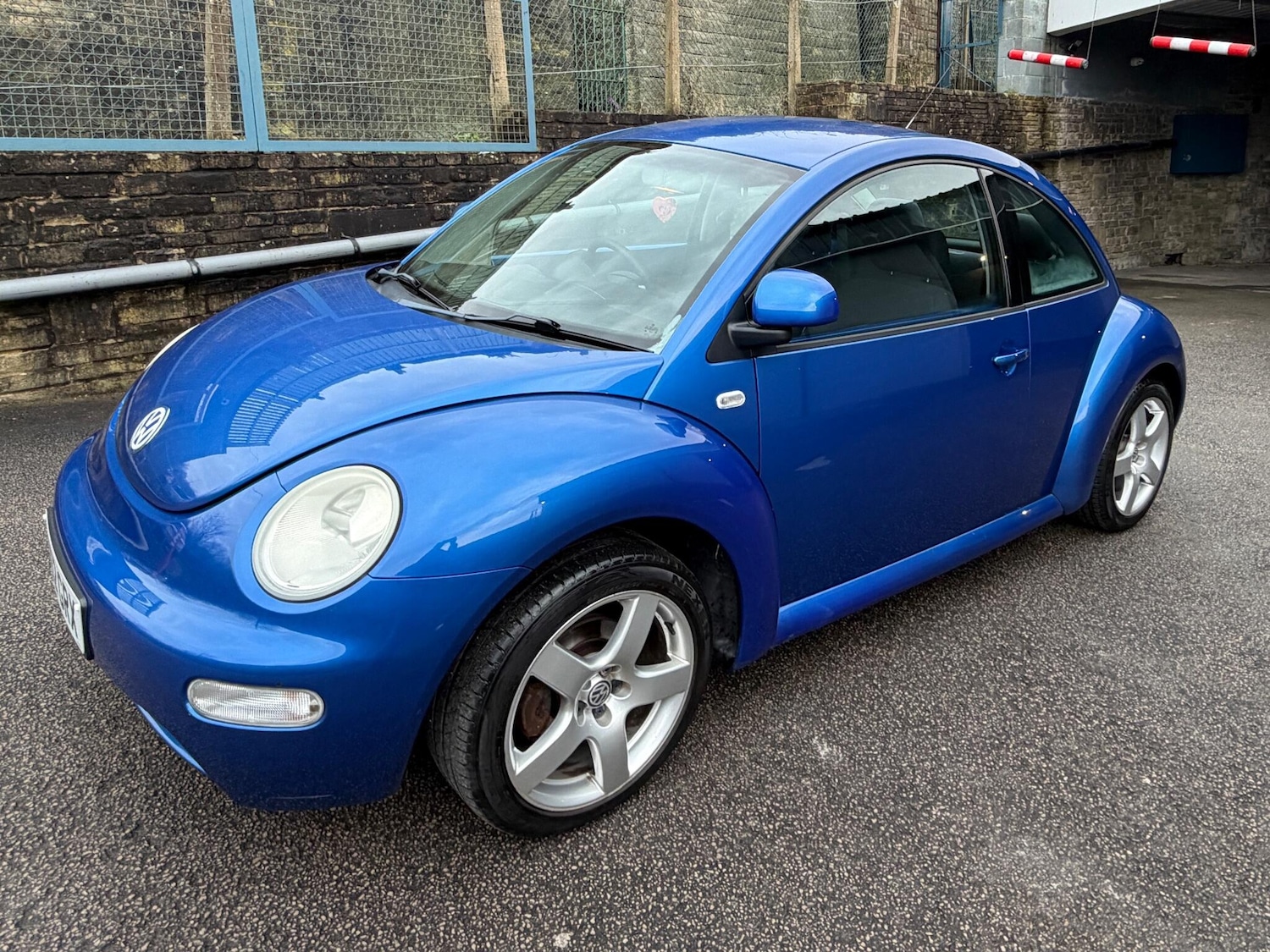 Used Volkswagen Beetle 2002 for sale - 77156012: Photo 18