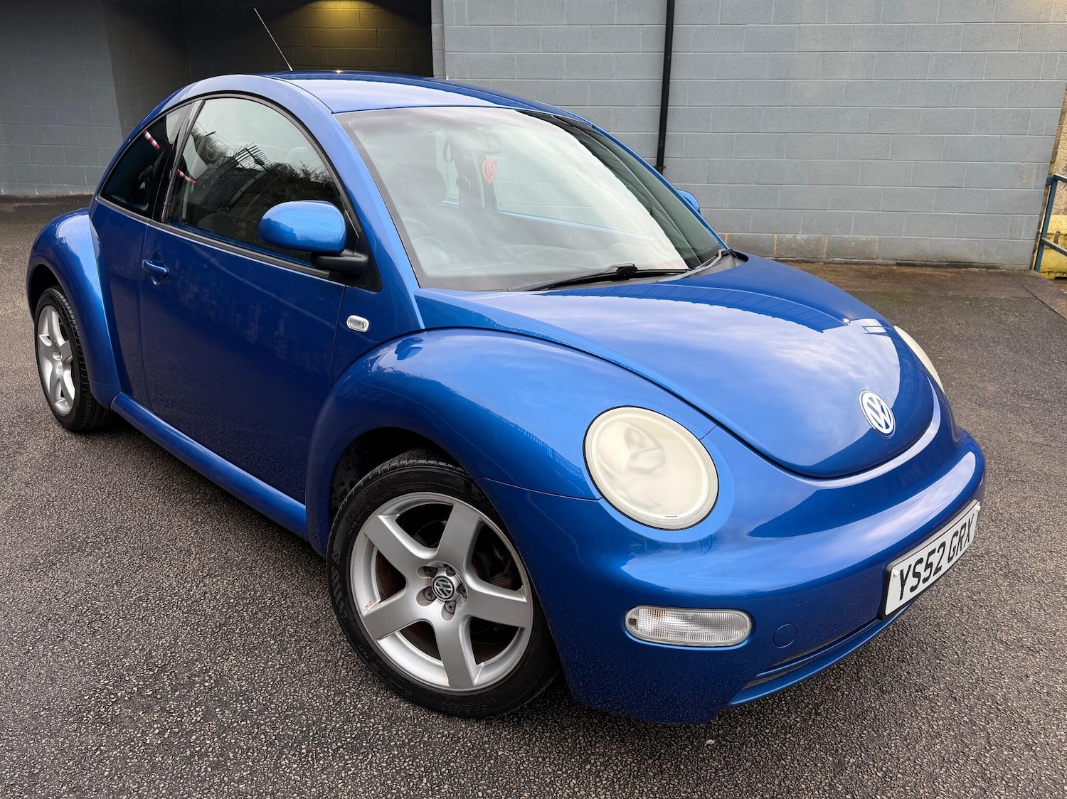 Used Volkswagen Beetle 2002 for sale - 77156012: Photo 3