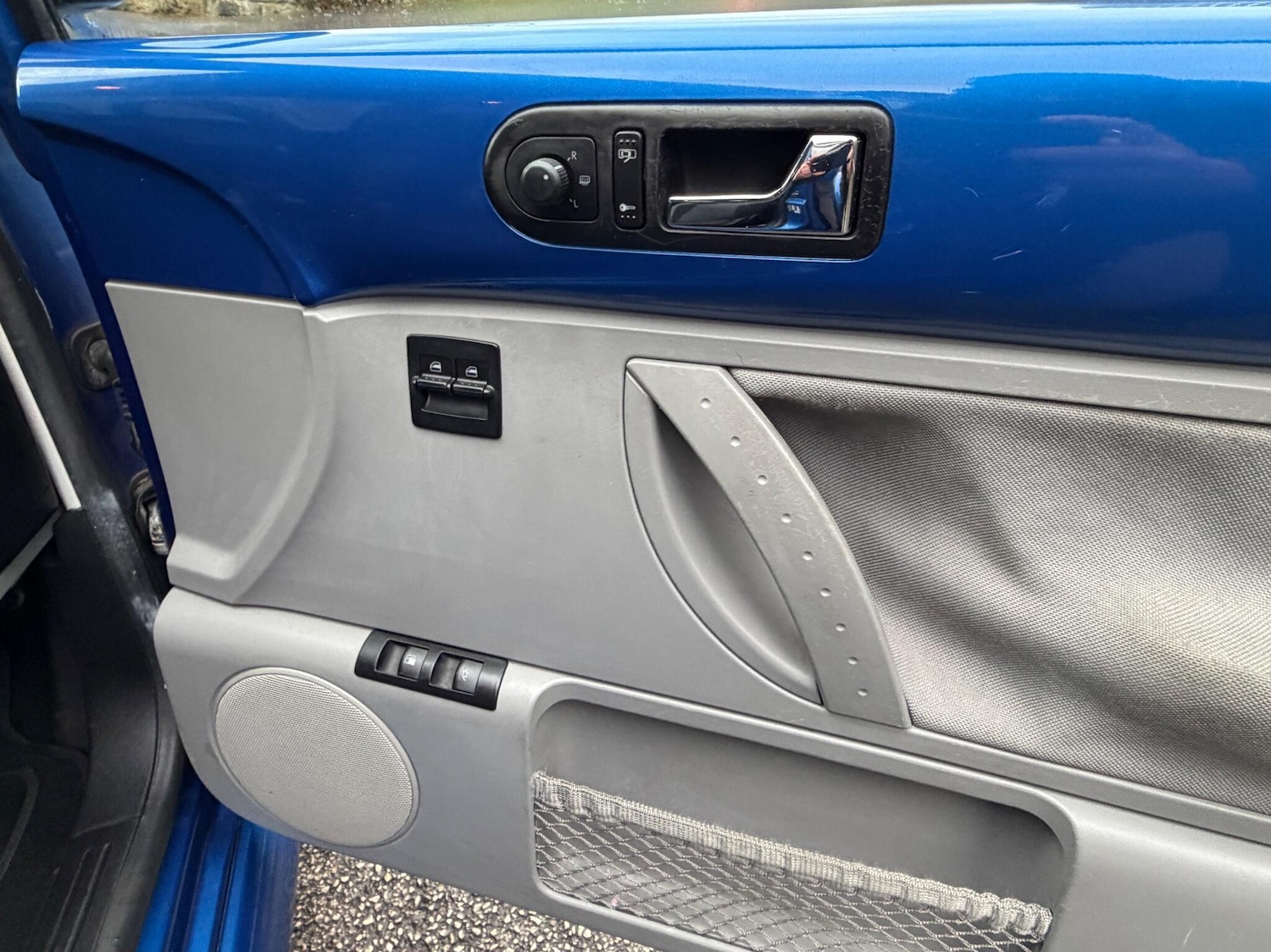 Used Volkswagen Beetle 2002 for sale - 77156012: Photo 45